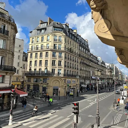 Apartment Central & Functional Apartment At Chatelet *