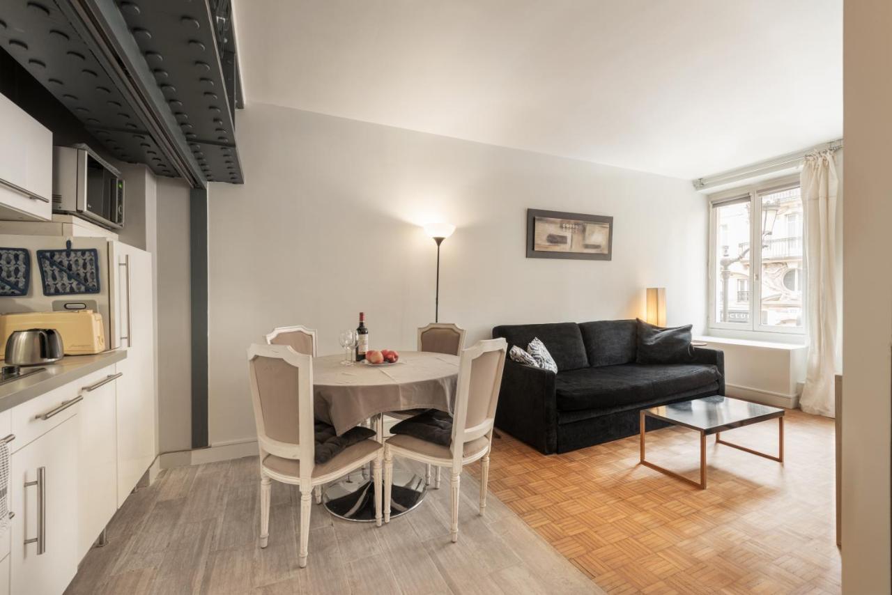 & Functional At Chatelet * Parigi