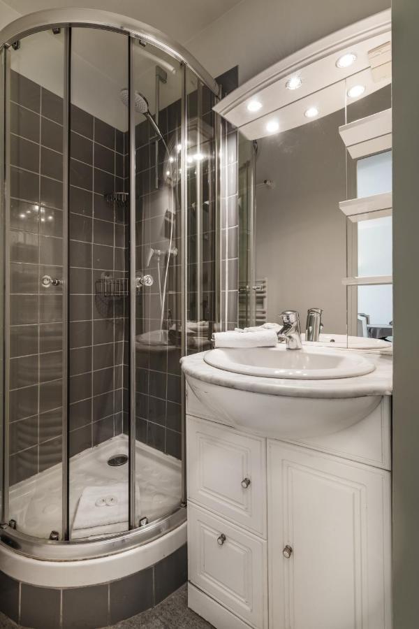 Appartamento & Functional At Chatelet Parigi